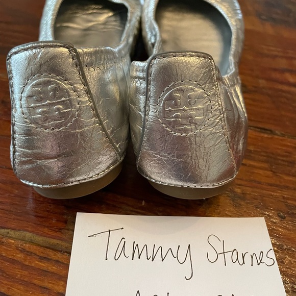 Tory Burch silver flats - Picture 2 of 4